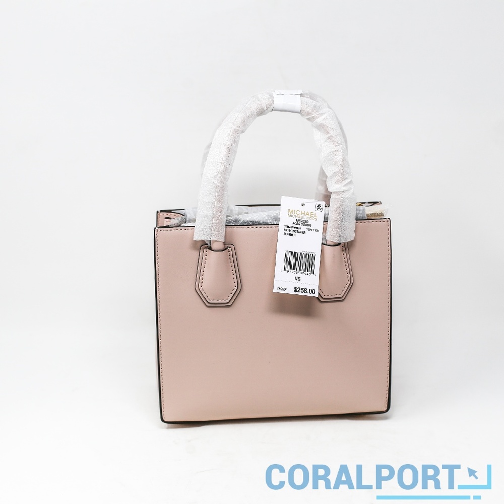 MICHAEL Michael Kors Women's Mercer Messenger - Picture 2 of 7